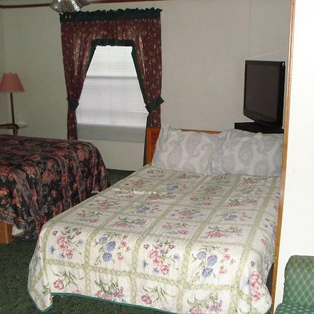 Comfort Green Motel Thayer Εξωτερικό φωτογραφία