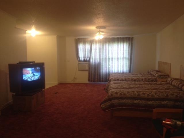 Comfort Green Motel Thayer Δωμάτιο φωτογραφία